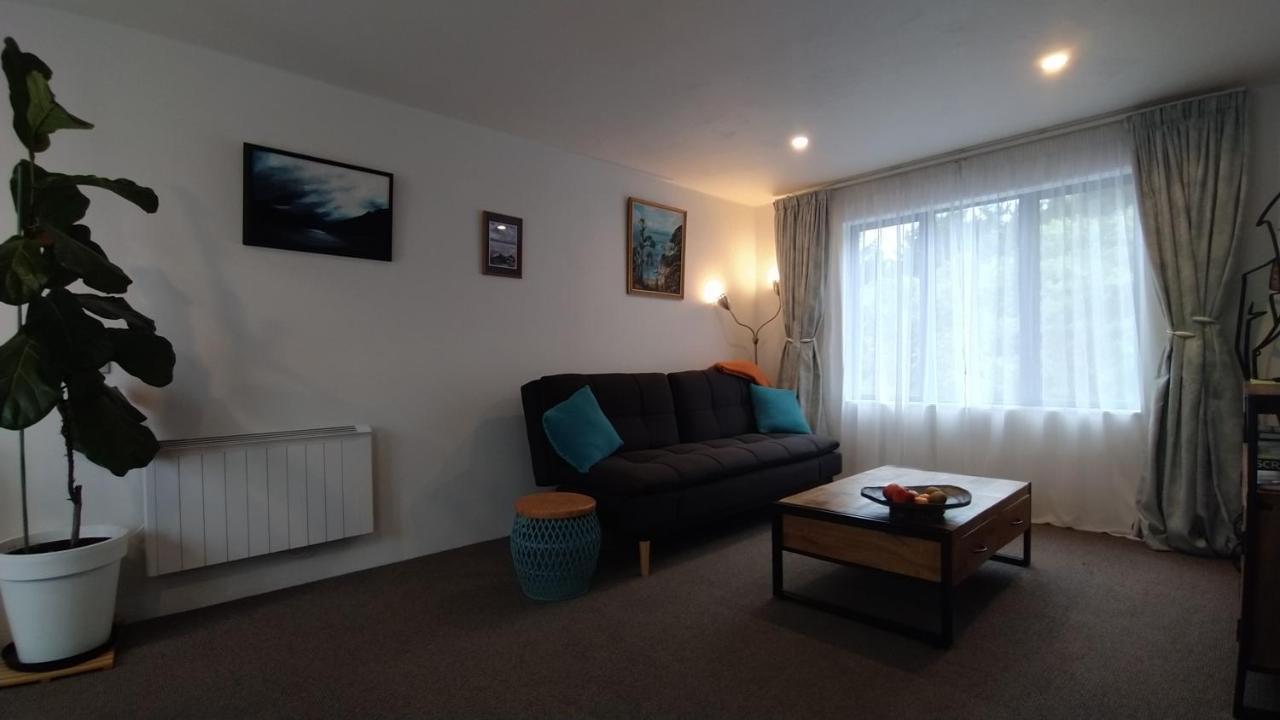 Luxury Stay, Alpaca Farm Paraparaumu Exterior photo
